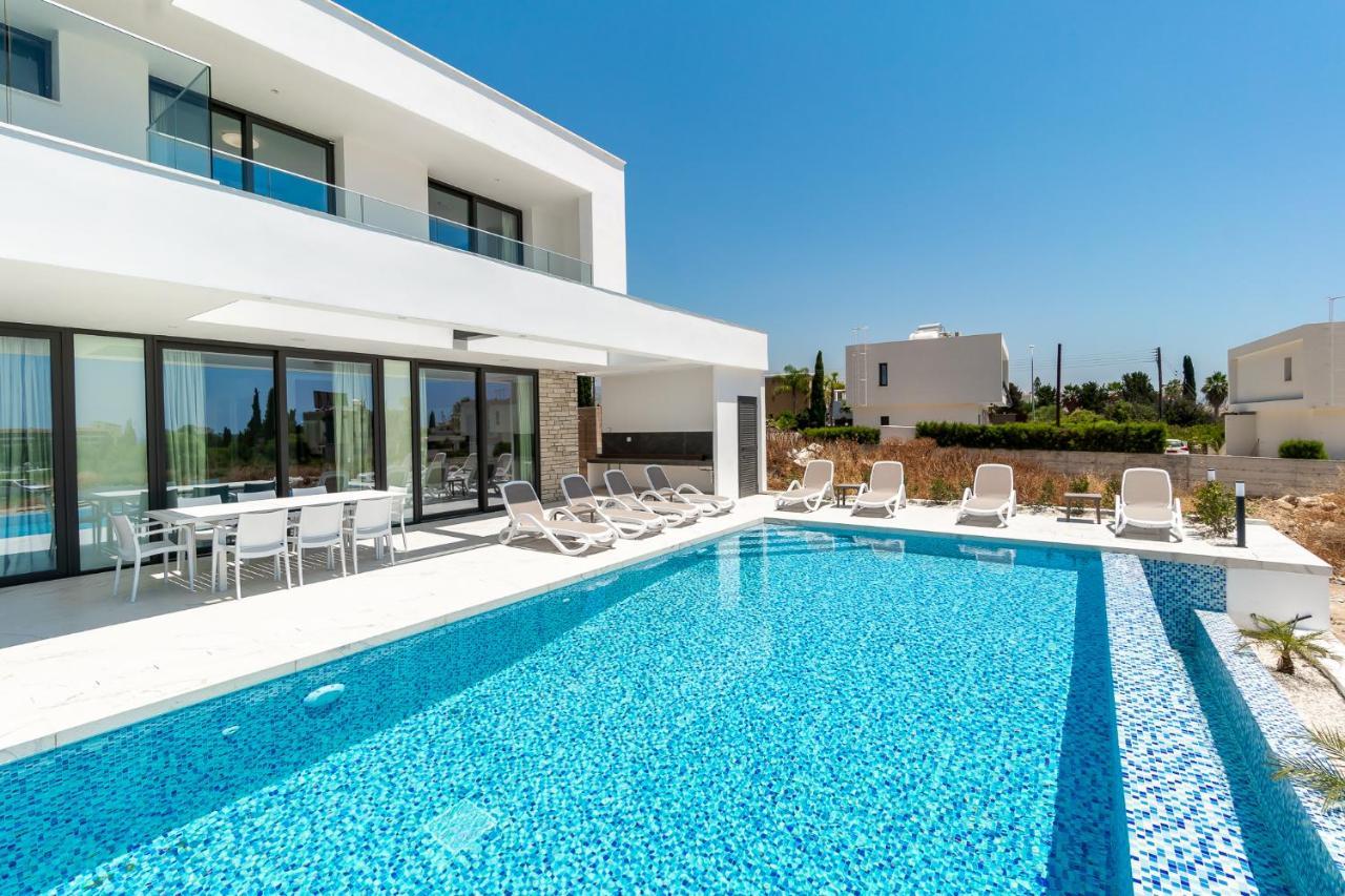 Villa Arsinoe By Ezoria Villas Coral Bay Bagian luar foto