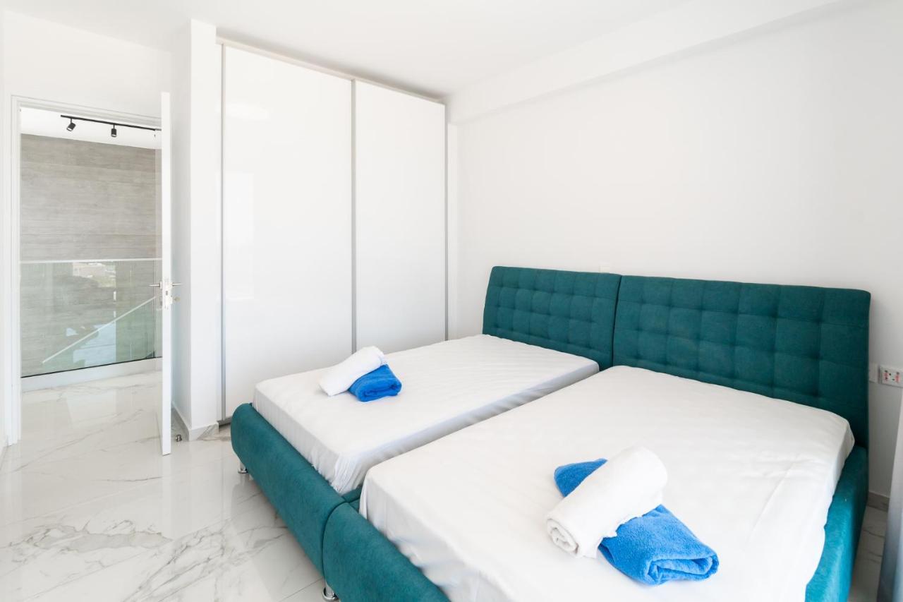 Villa Arsinoe By Ezoria Villas Coral Bay Bagian luar foto