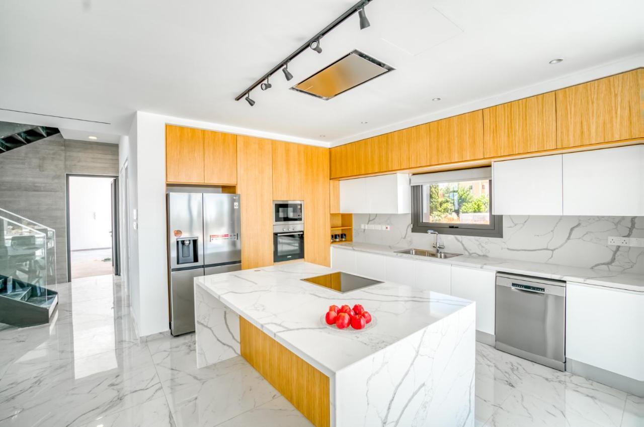 Villa Arsinoe By Ezoria Villas Coral Bay Bagian luar foto